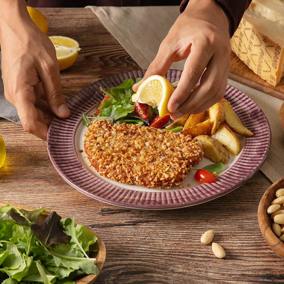 Escalope de poulet à la chapelure d'amandes et Grana Padano