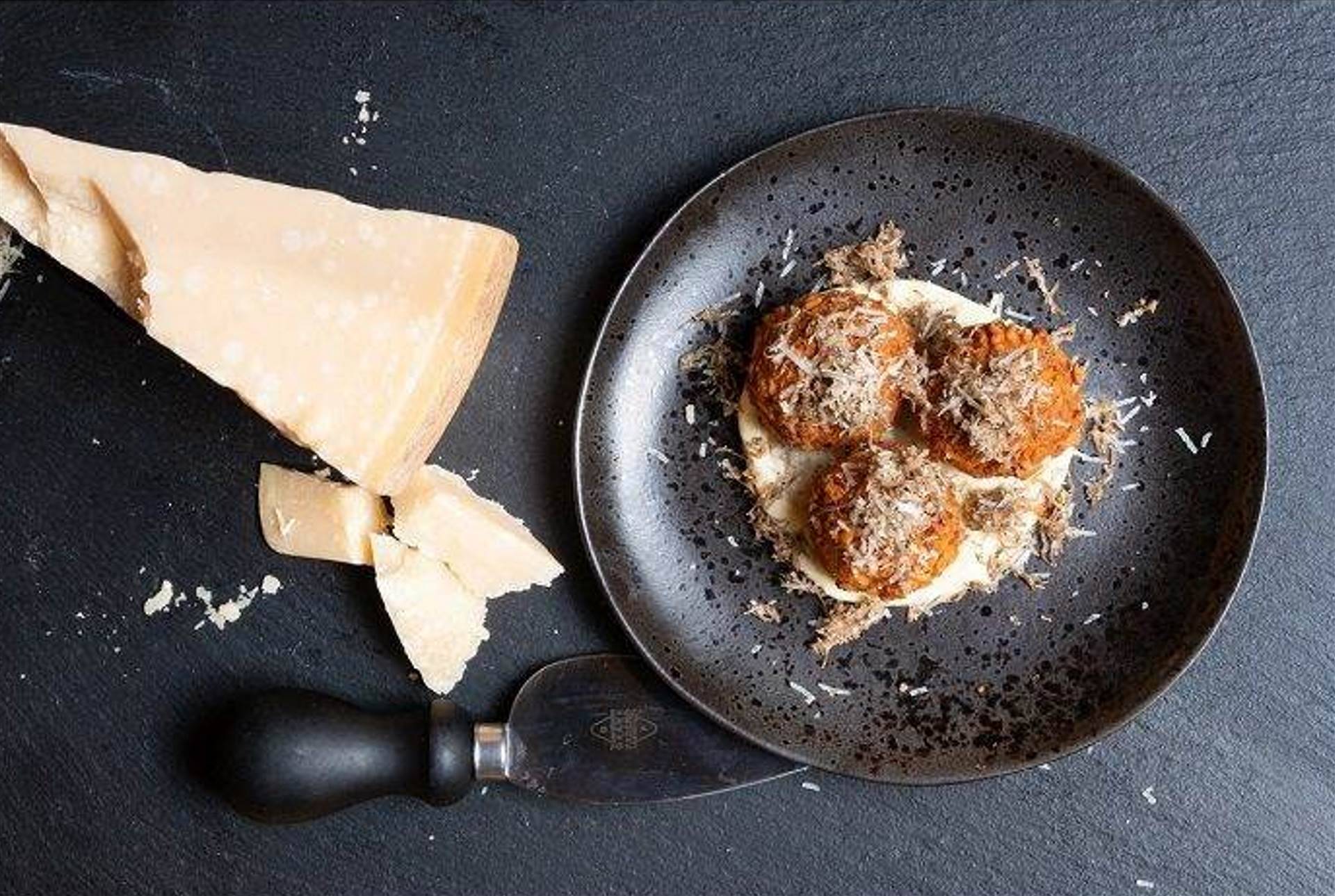 Arancini di Grana Padano con tartufo estivo, Antipasti, ricette con