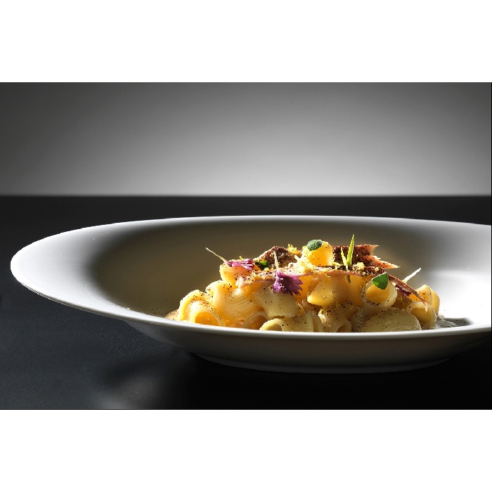 Chiocciole di kamut, salsa al Grana Padano, tonno e caffè