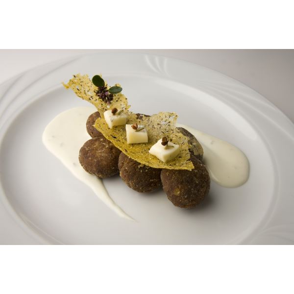Bocconcini di montone croccanti con crema di Gorgonzola