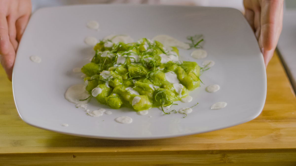 Gnocchi Di Patate Con Crema Di Zucchine Menta E Fonduta Di Grana Padano Primi Ricette Con Formaggio