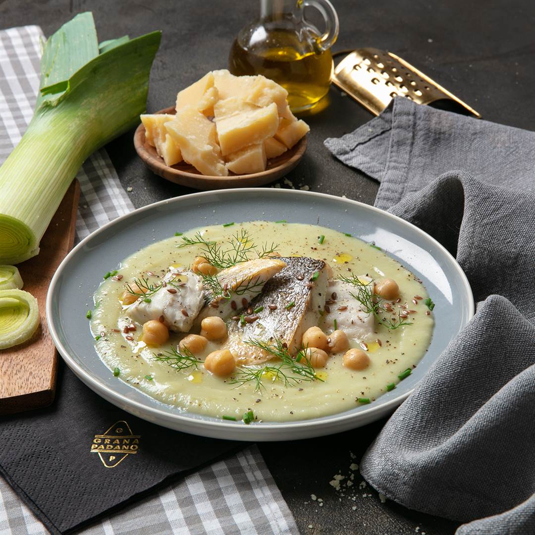 Seared Sea Bass on a Cream of Leeks, Fennel, Chickpeas and Grana Padano