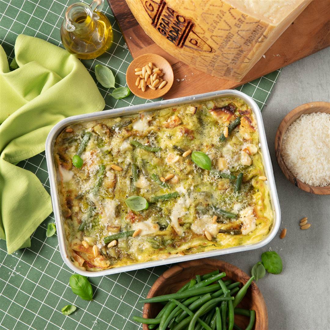 Lasagne mit Pesto aus grünen Bohnen, Kartoffeln und Grana Padano 