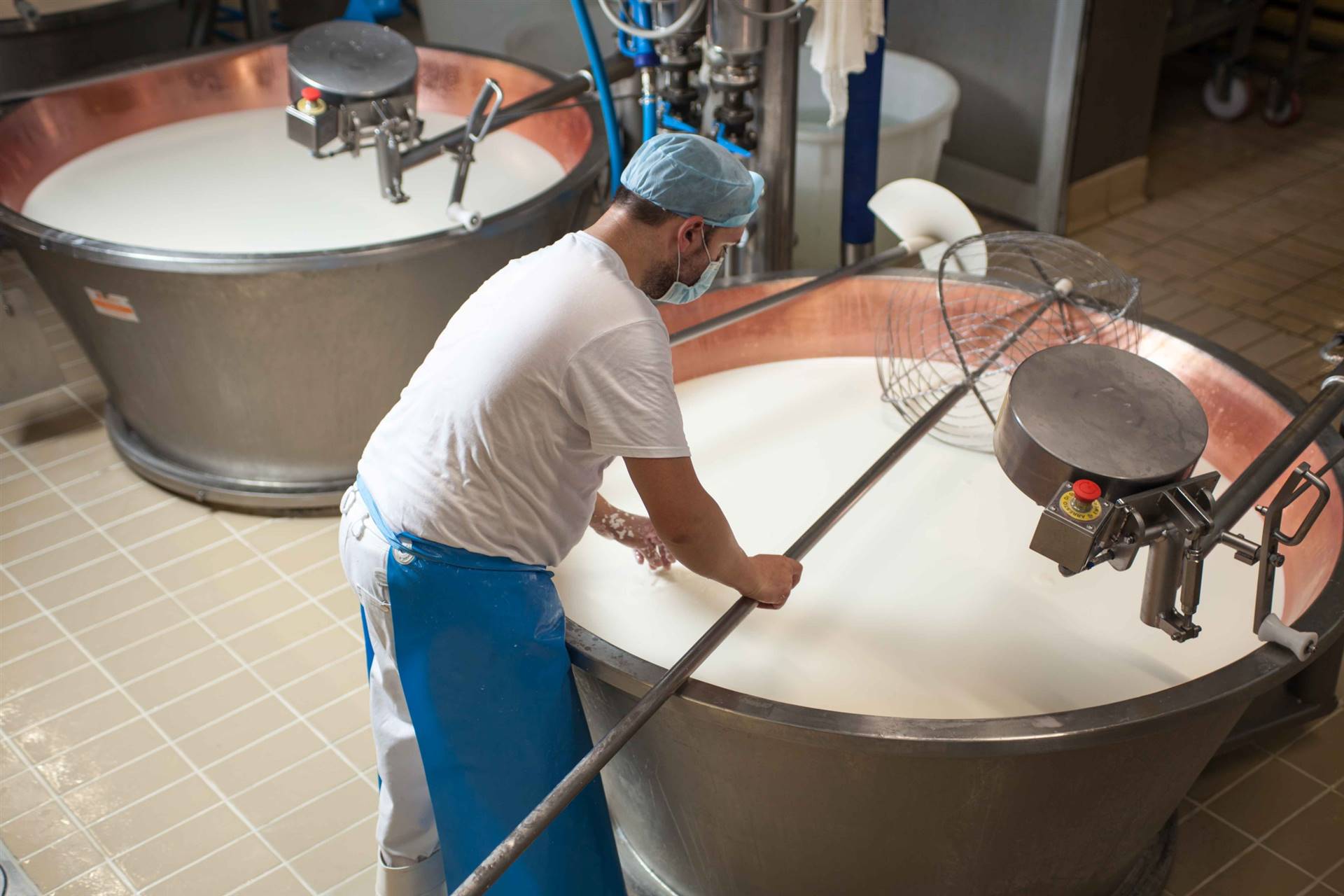 IN FLESSIONE LA PRODUZIONE  DI GRANA PADANO: -4,18% A MARZO 2022 IN FLESSIONE LA PRODUZIONE  DI GRANA PADANO: -4,18% A MARZO 2022