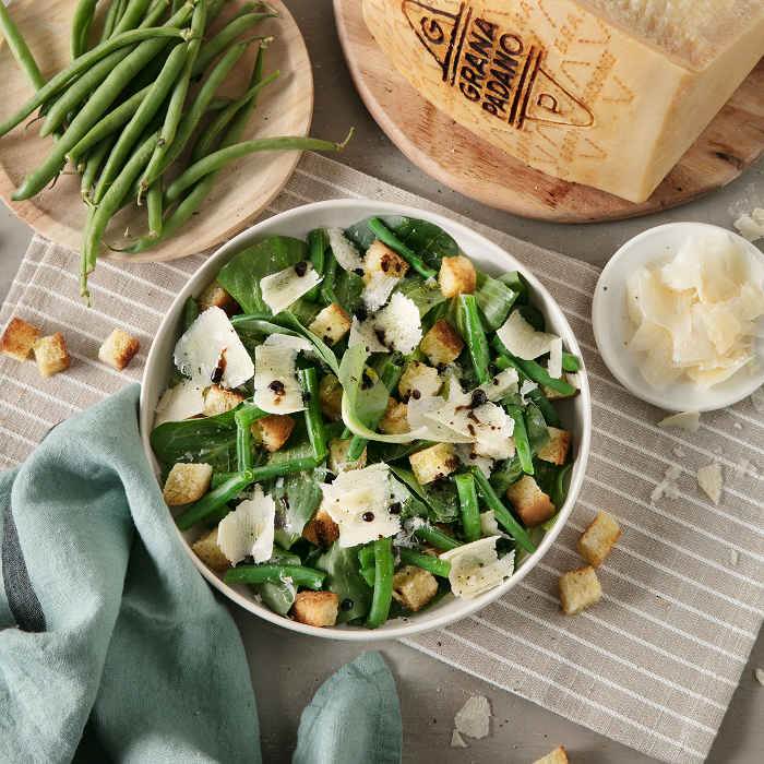 Spring Salad with Green Beans, Chicory, Croutons and Grana Padano