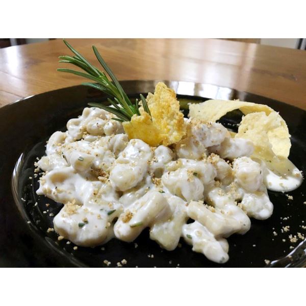 Gnocchi alle nocciole con crema al Grana Padano