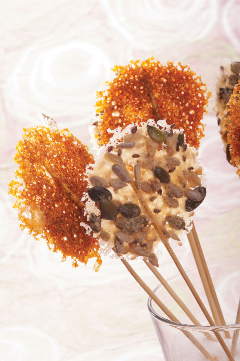 Lollipop di Grana Padano, paprika e semi di zucca