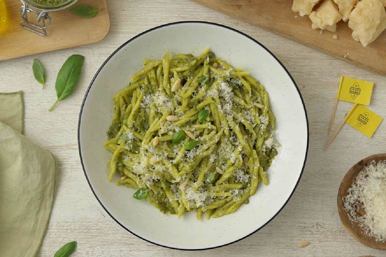 Basil pesto with Grana Padano Riserva