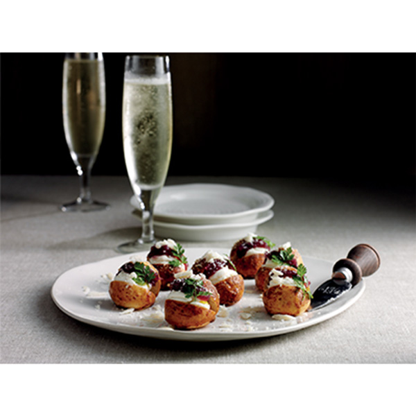 Pan Brioches with Grana Padano Mousse and Onion Jam