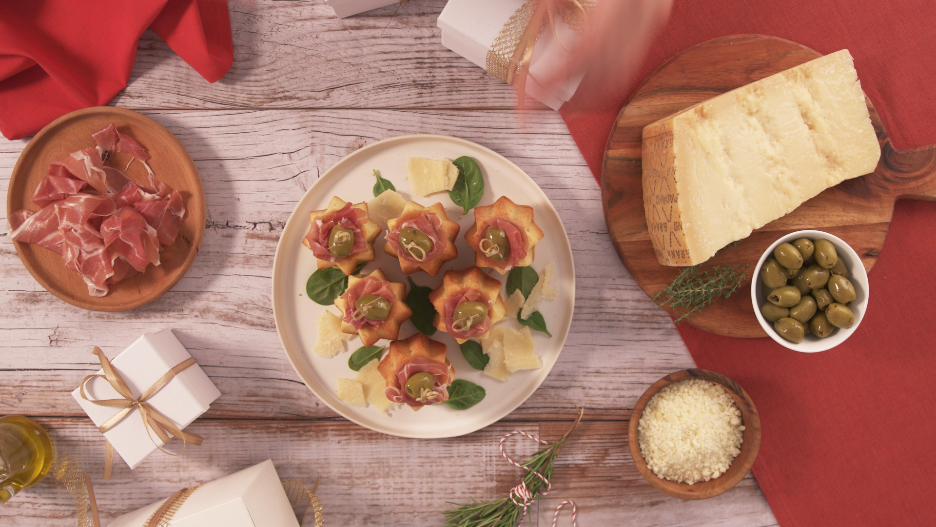 Pandorini salados al Grana Padano y hierbas aromáticas