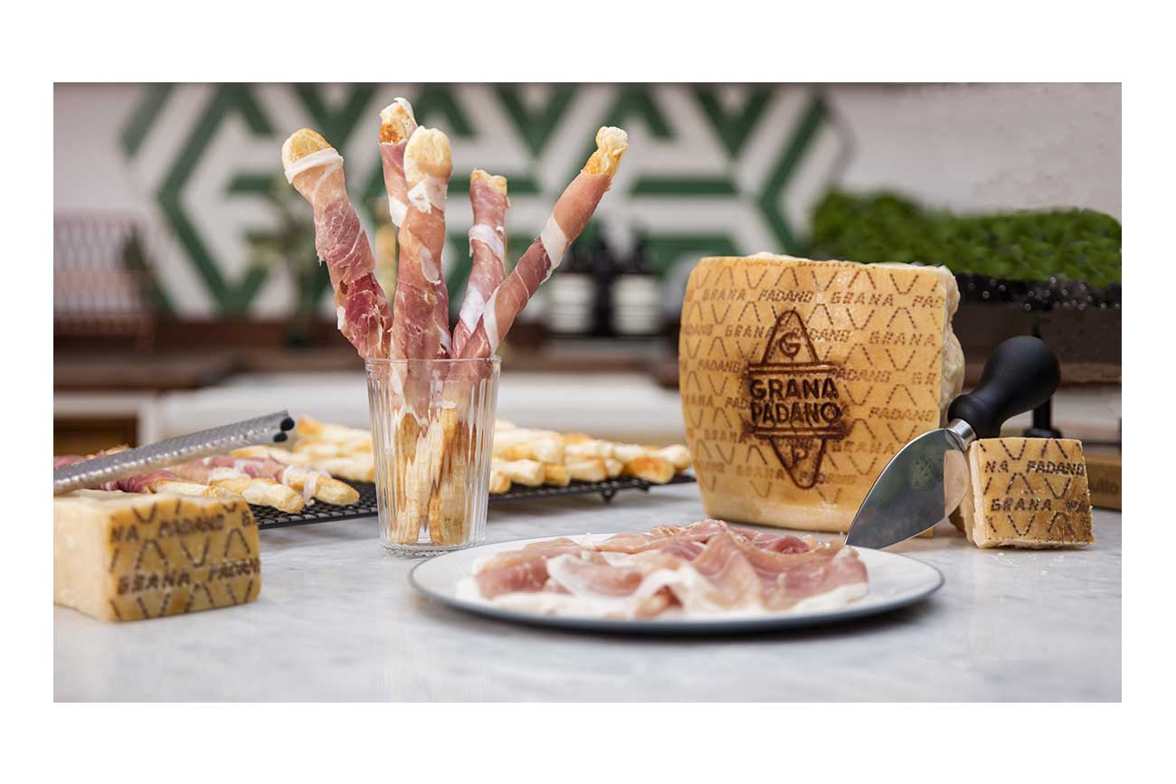 Grana Padano cheese pastry straws, wrapped in Prosciutto di San Daniele  