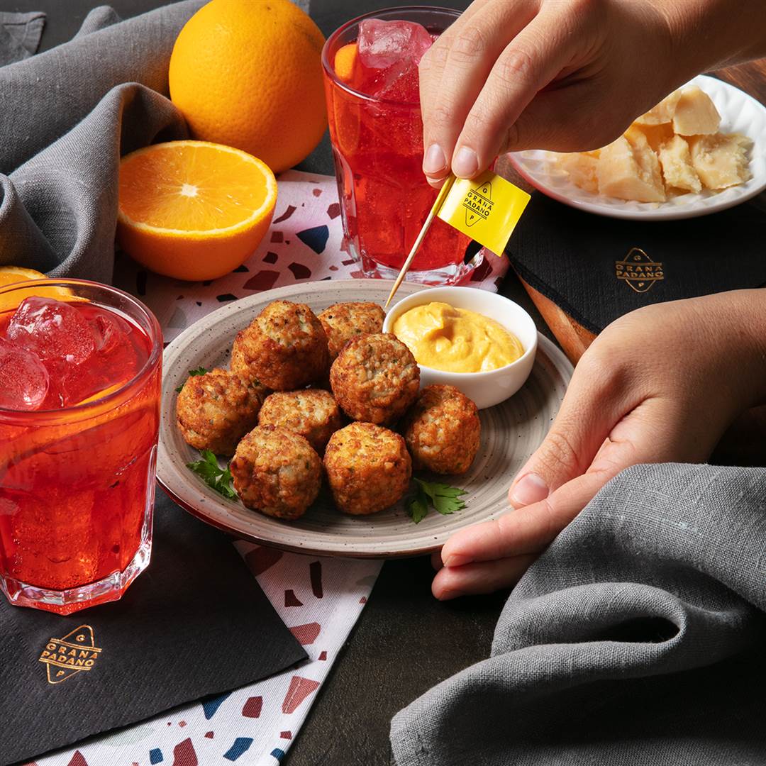 Polpette di baccalà con Grana Padano e maionese alla senape e Spritz Select