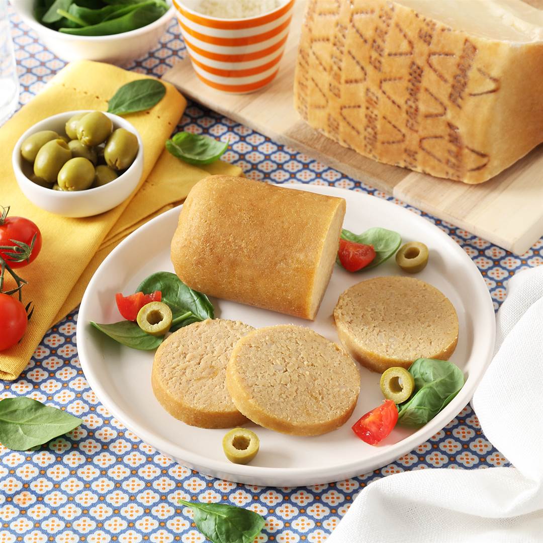 Pan con atún, huevo y Grana Padano Riserva