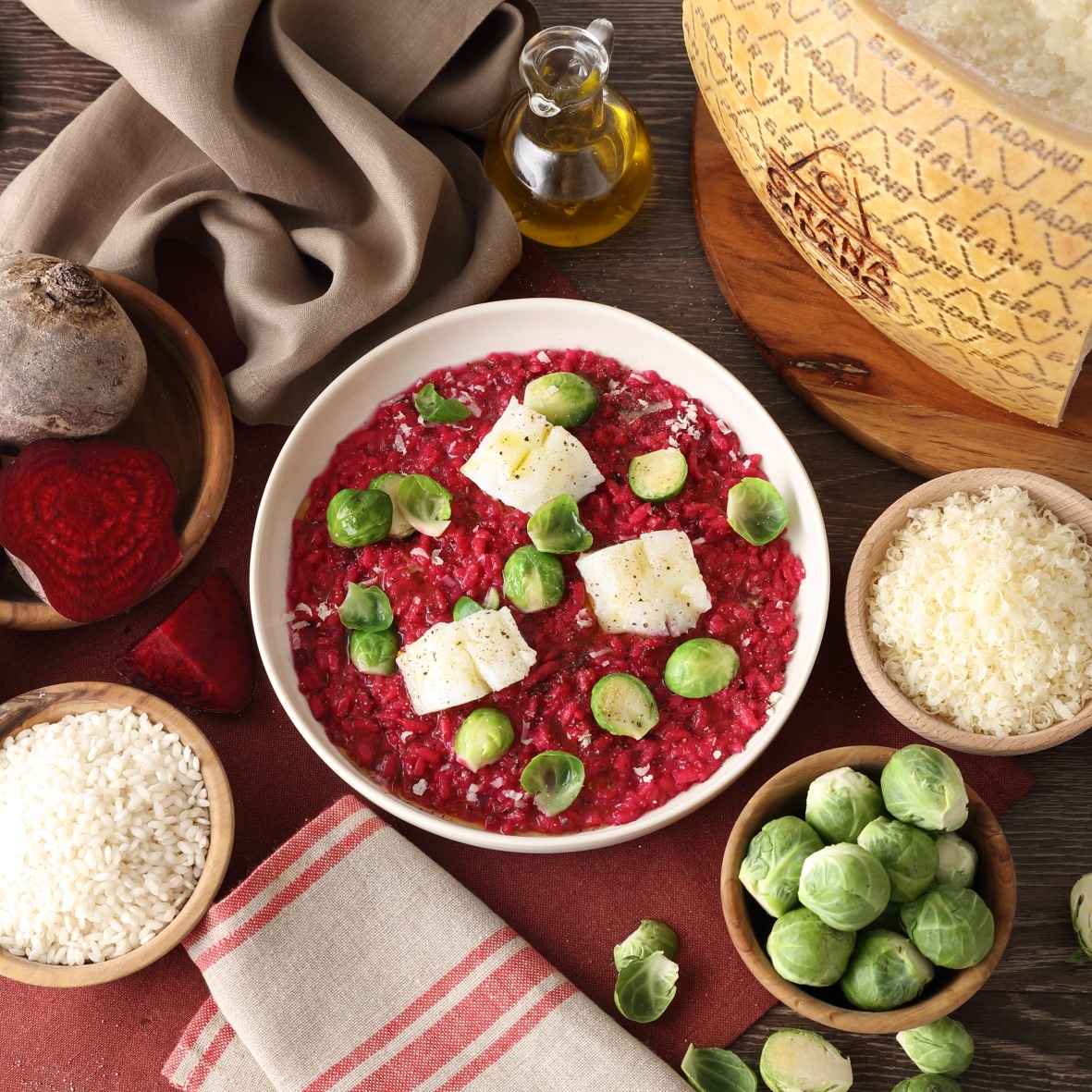 Rote Beete-Risotto mit Rosenkohl, Klippfisch und Grana Padano 