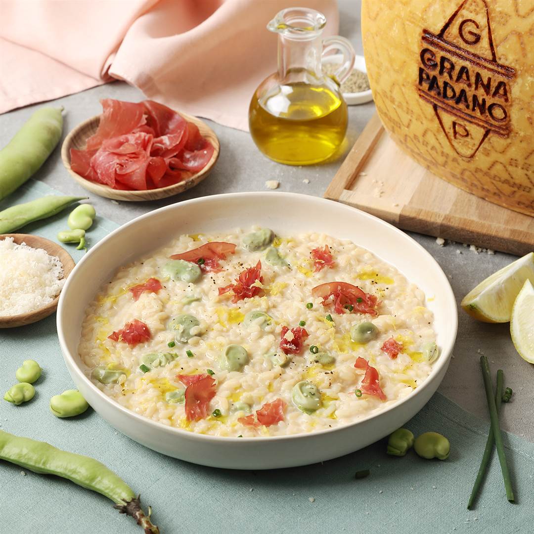 Risotto con habas, cecina, limón y Grana Padano