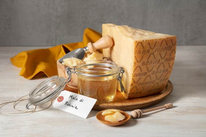 Acacia honey