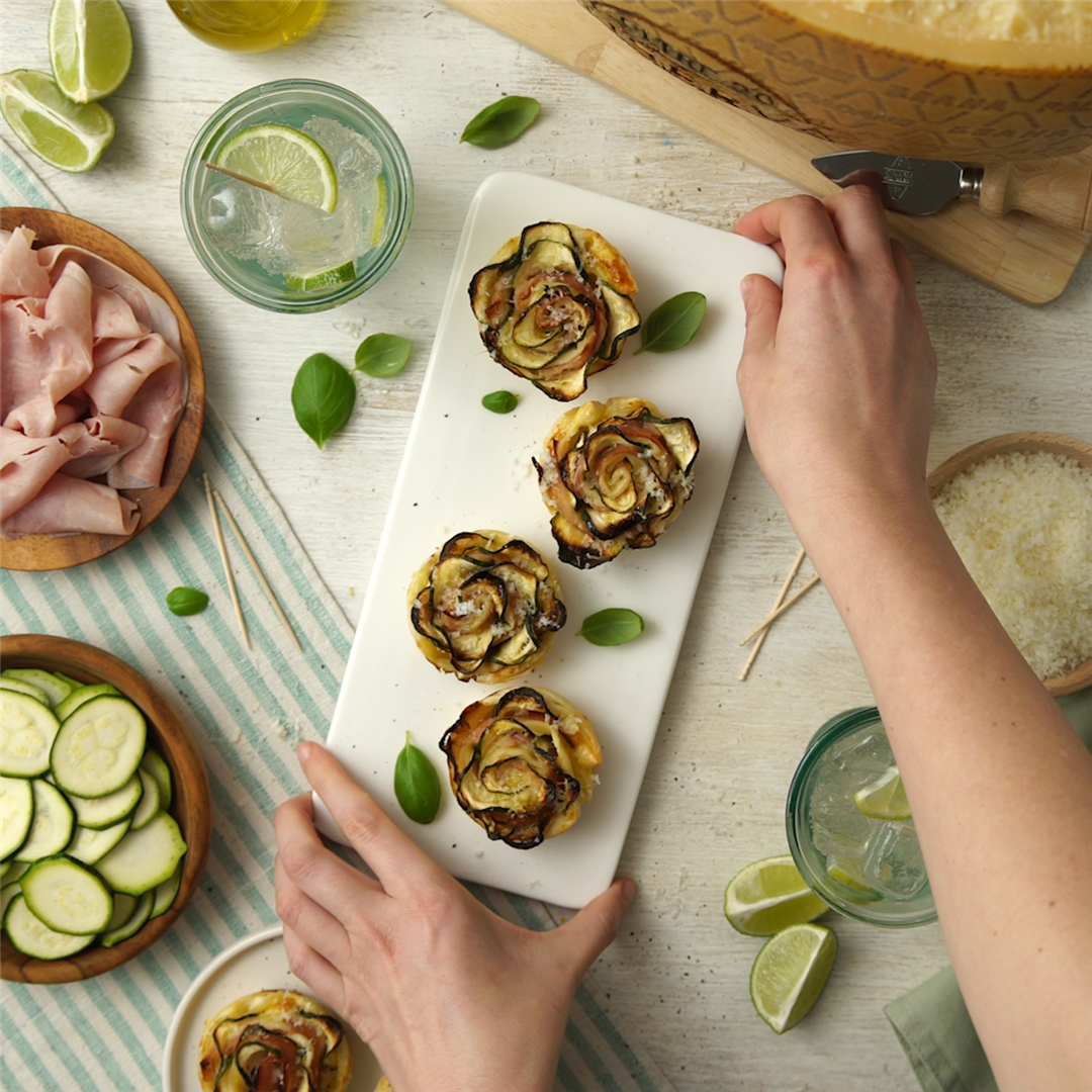 Courgette, ham and Grana Padana Riserva puff pastry roses + Gin Tonic and lime