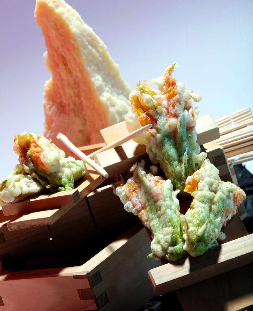 Tempura of zucchini flowers stuffed with Grana Padano, Starters