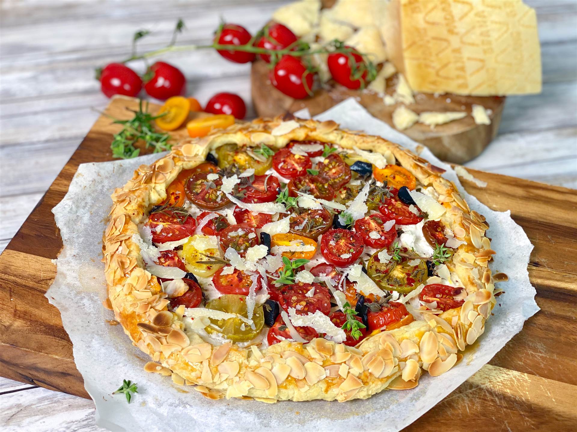 Tomaten-Galette mit Grana Padano
