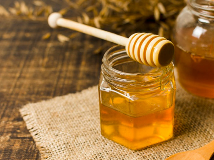 Wie kombiniert man Honig und Käse?