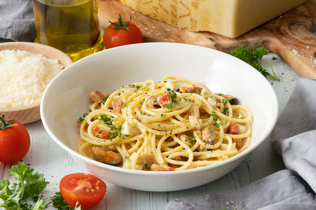 Spaghetti Carbonara with Seafood, Grana Padano and Parsley, Entrees
