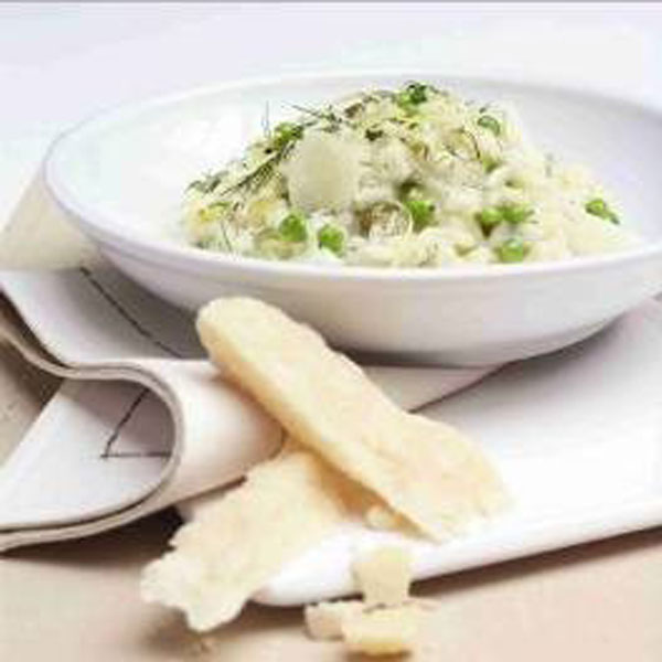 Grana Padano risotto with lemon, dill and peas