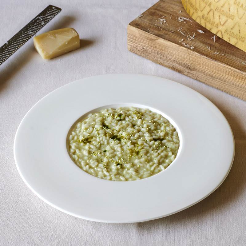 Butter und Salbei Carnaroli Risotto mit Limette und Grana Padano