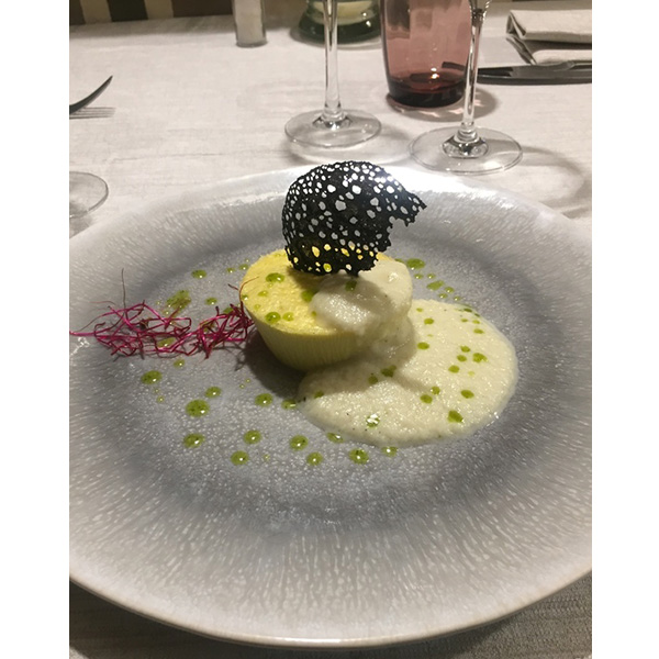 Morbido di Grana Padano in spuma di pere