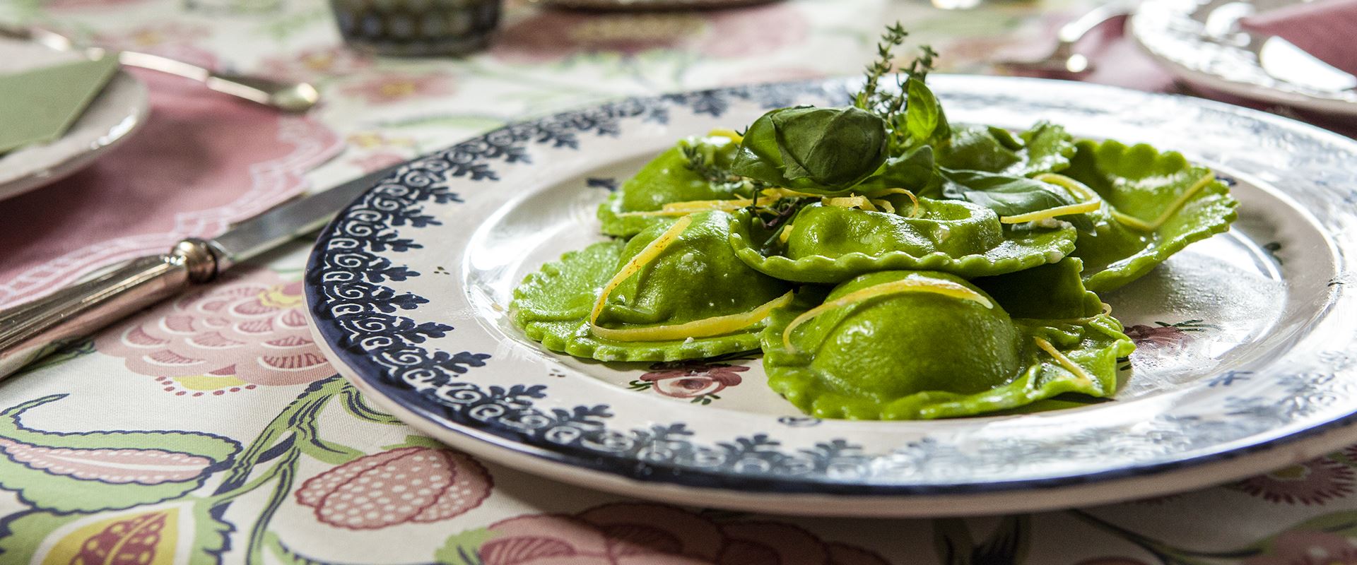 Raviolis verts au Grana Padano et à la ricotta aux herbes fraîches