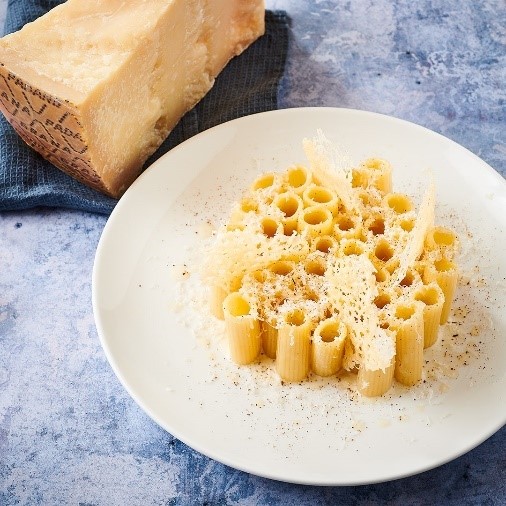 Rigatoni Grana Padano et pepe