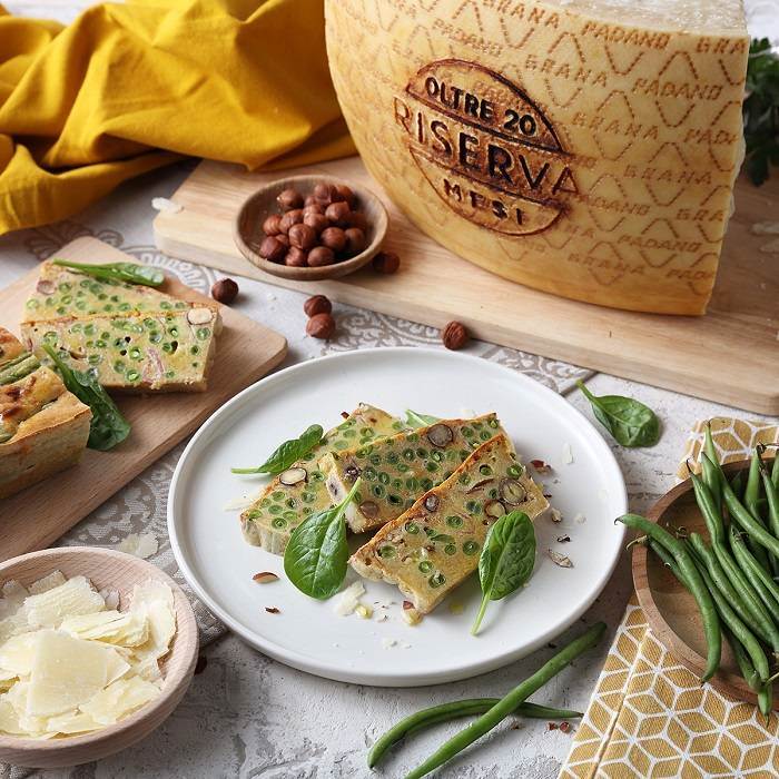 Tortino di fagiolini, speck, nocciole e Grana Padano Riserva