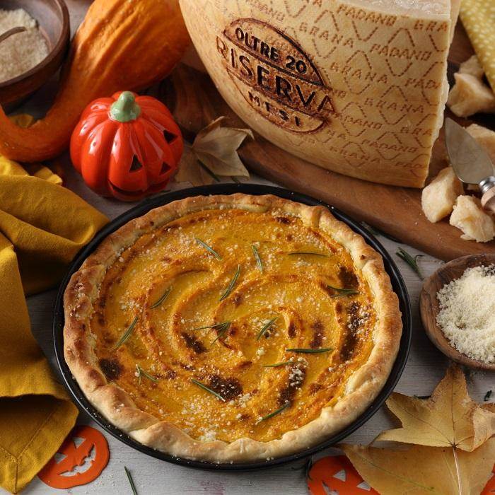 Torta salata alla zucca e rosmarino con Grana Padano Riserva