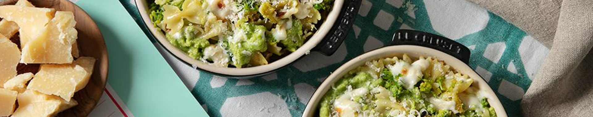 Farfalle in cocotte al forno con broccoli-m