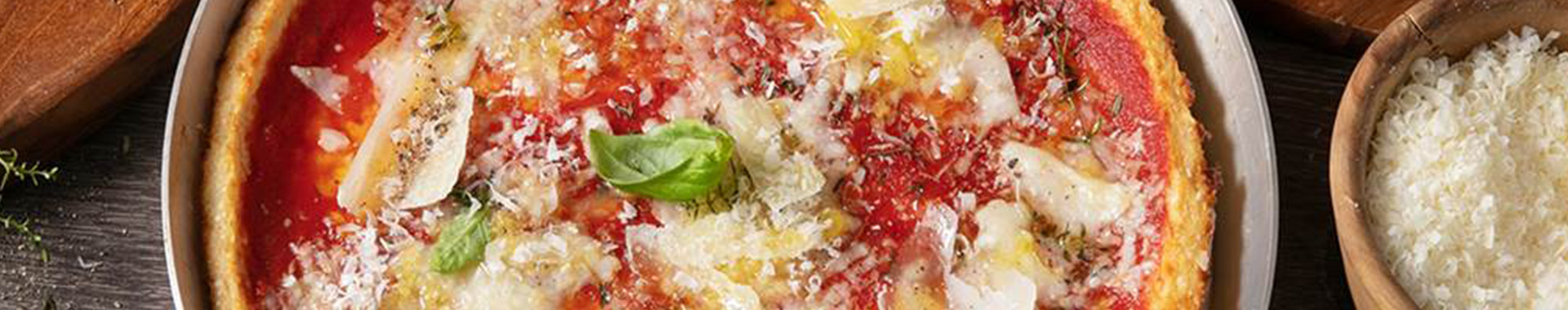 Pizza_cavolfiore_pomodoro_Grana-m