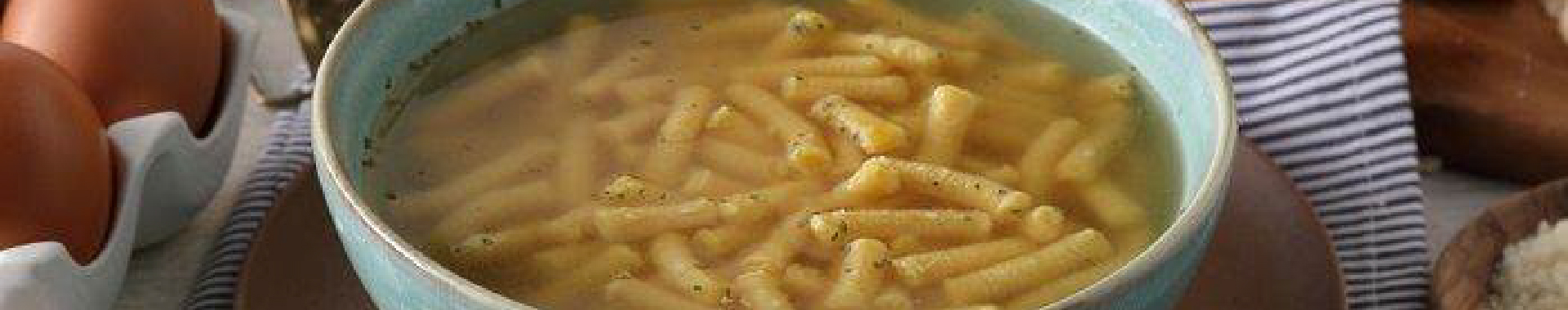 Passatelli in brodo e Grana Padano Riserva-m