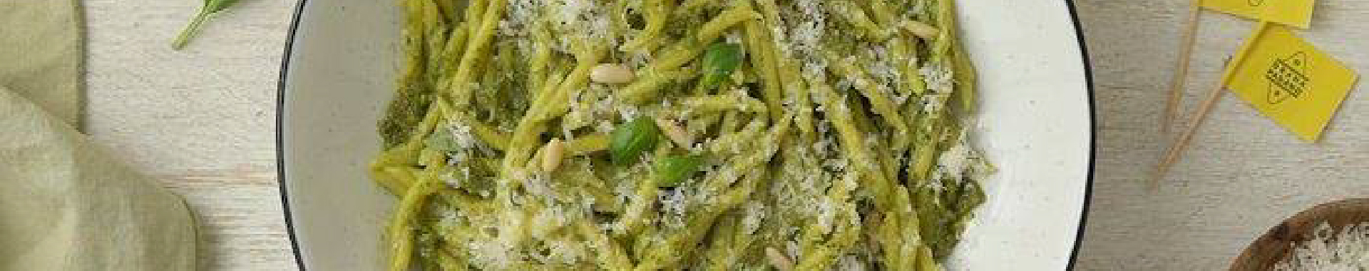 Pesto di basilico e Grana Padano-m